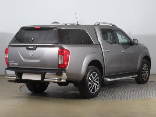 Nissan Navara  2.3 dCi 