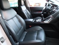 Peugeot 3008  2.0 HDi 