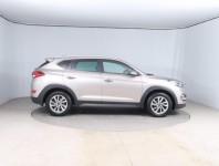 Hyundai Tucson  1.7 CRDi 