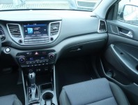 Hyundai Tucson  1.7 CRDi 