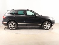 Volkswagen Touareg  3.0 TDI R-Line