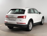 Audi Q5  2.0 TDI 