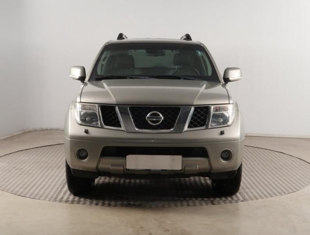 Nissan Pathfinder  2.5 dCi 