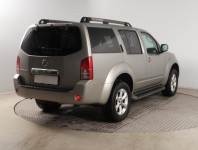 Nissan Pathfinder  2.5 dCi 