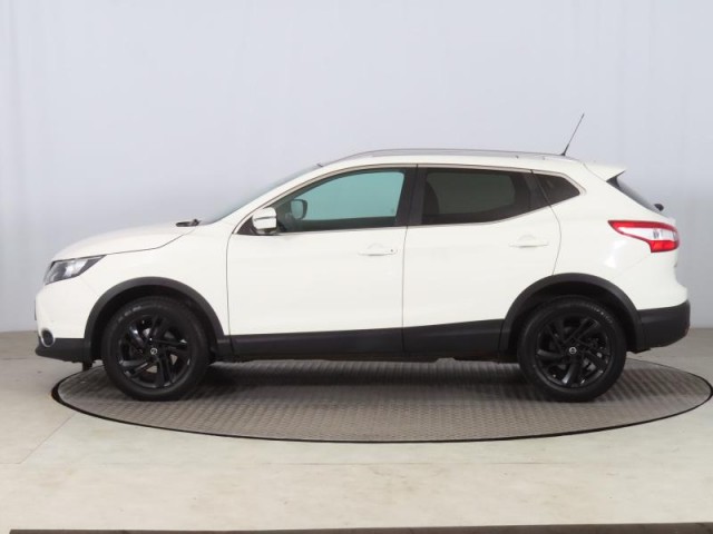 Nissan Qashqai  1.6 DIG-T 