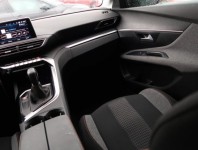 Peugeot 3008  1.6 HDi 