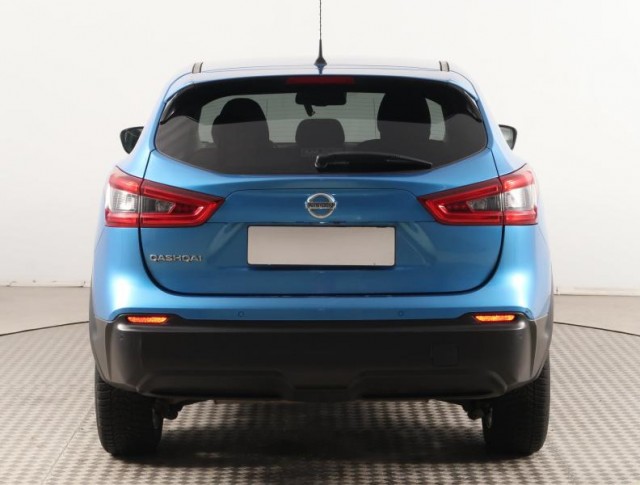 Nissan Qashqai  1.3 DIG-T 