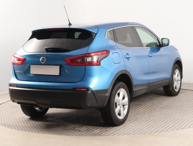 Nissan Qashqai  1.3 DIG-T 