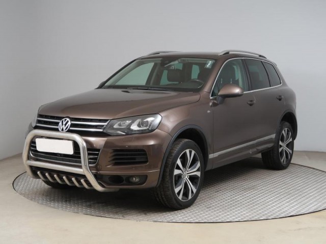 Volkswagen Touareg  3.0 TDI 