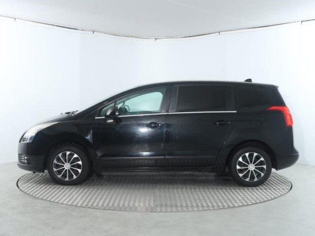 Peugeot 5008  1.6 HDi 