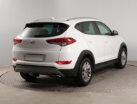 Hyundai Tucson  2.0 CRDi 