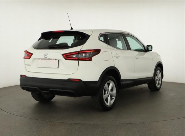 Nissan Qashqai  1.3 DIG-T 