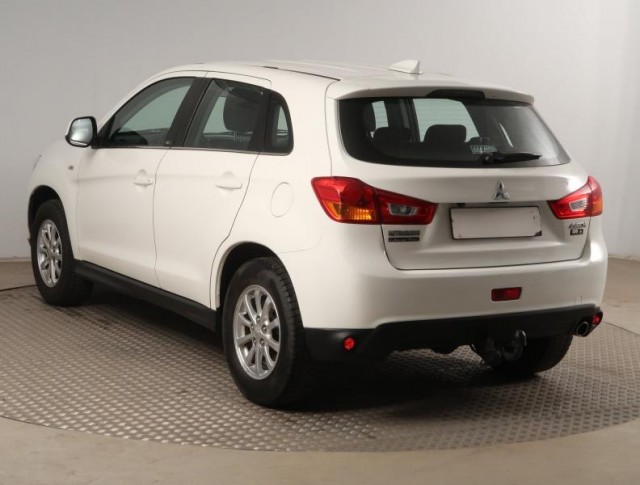 Mitsubishi ASX  1.6 MIVEC 