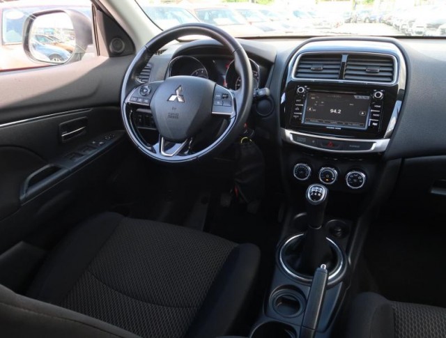 Mitsubishi ASX  1.6 MIVEC 