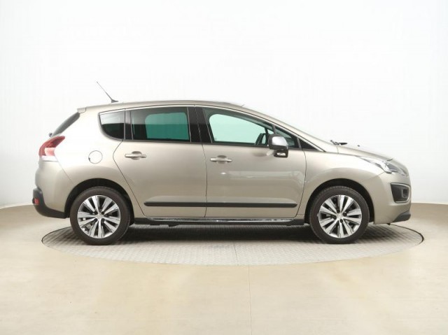 Peugeot 3008  1.6 BlueHDi 