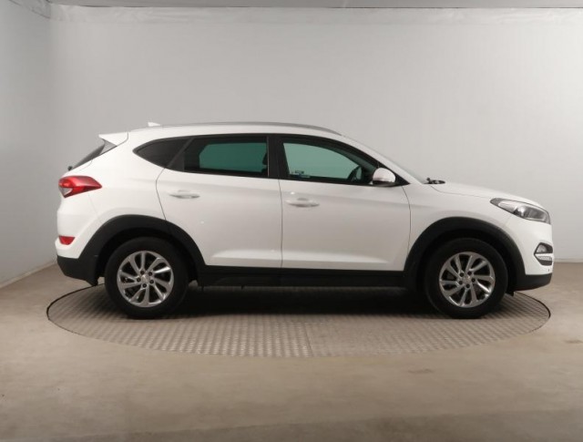 Hyundai Tucson  1.7 CRDi 