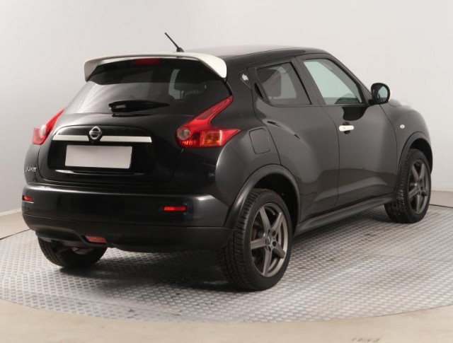 Nissan Juke  1.6 i 