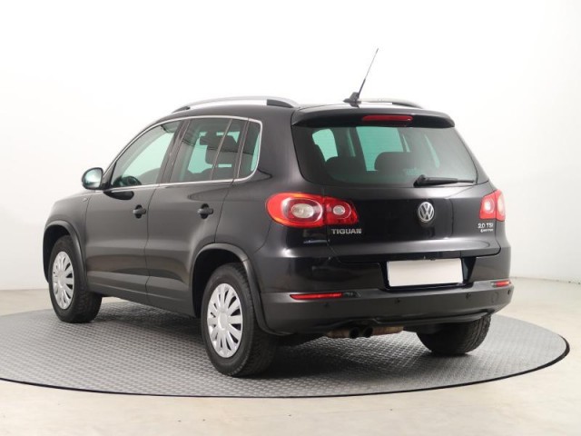 Volkswagen Tiguan  2.0 TSI R-Line