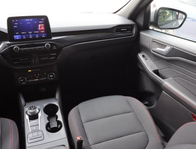 Ford Kuga  1.5 TDCi ST-Line