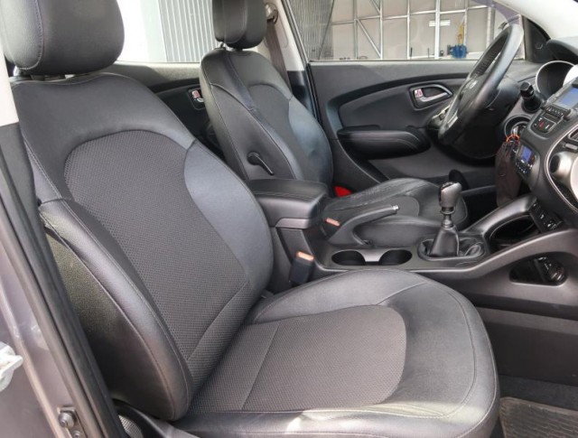 Hyundai ix35  1.6 GDI 