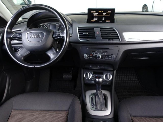 Audi Q3  2.0 TDI 