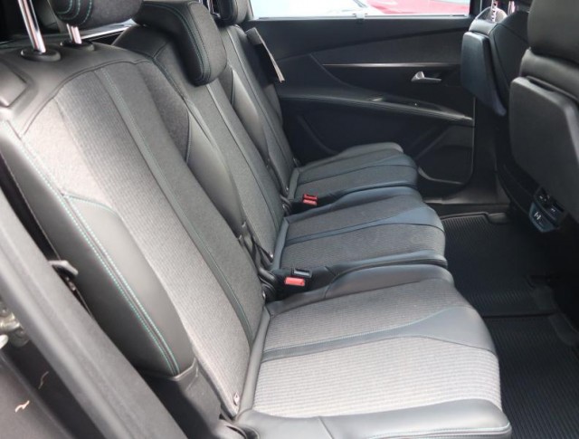 Peugeot 5008  PureTech 130 Allure
