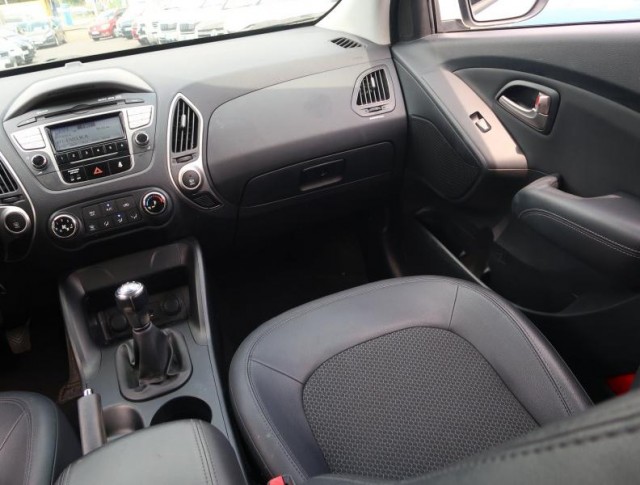 Hyundai ix35  2.0 CVVT 