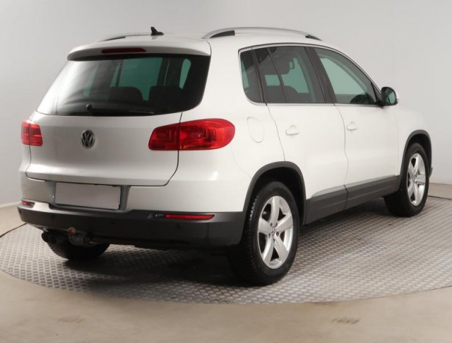 Volkswagen Tiguan  2.0 TDI 