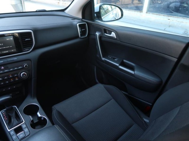 Kia Sportage  1.6 CRDi 