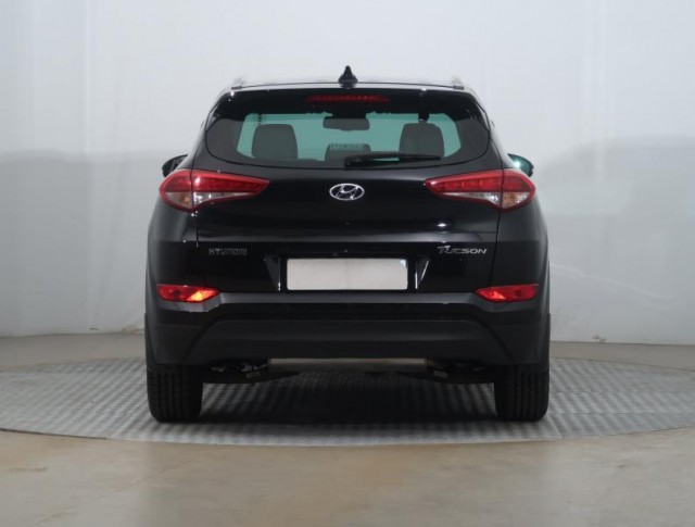 Hyundai Tucson  1.7 CRDi 