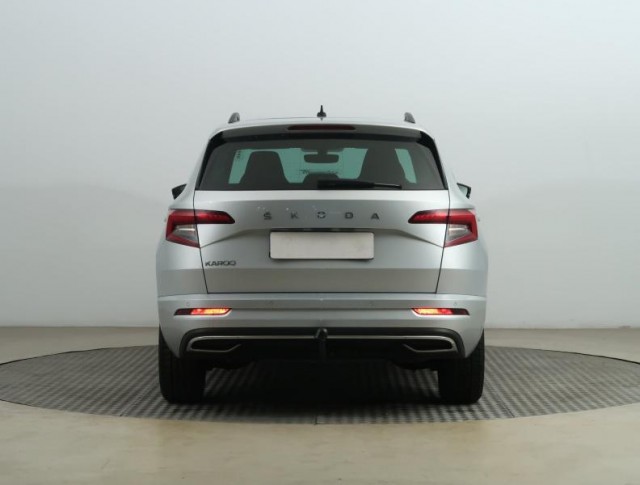 Škoda Karoq  1.5 TSI Sportline