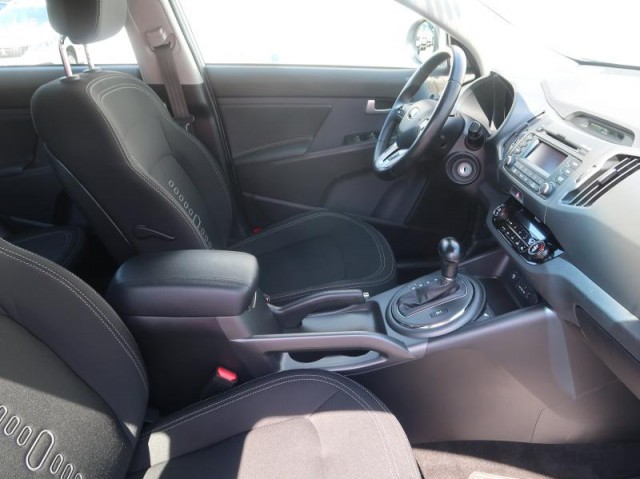 Kia Sportage  2.0 CRDi Comfort Plus