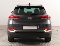Hyundai Tucson  1.7 CRDi Trikolor