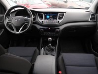 Hyundai Tucson  1.7 CRDi Trikolor