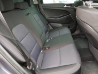 Hyundai Tucson  1.7 CRDi Trikolor