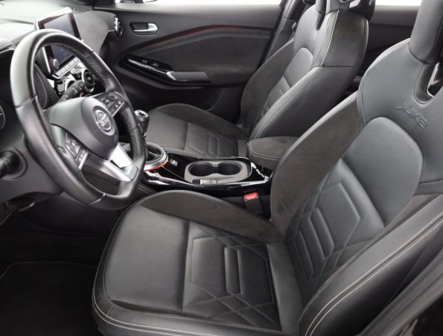 Nissan Juke  1.0 DIG-T 