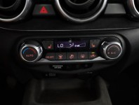 Nissan Juke  1.0 DIG-T 