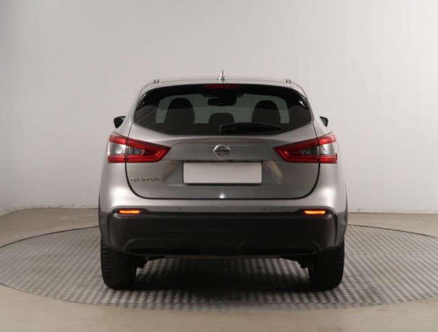 Nissan Qashqai  1.2 DIG-T 