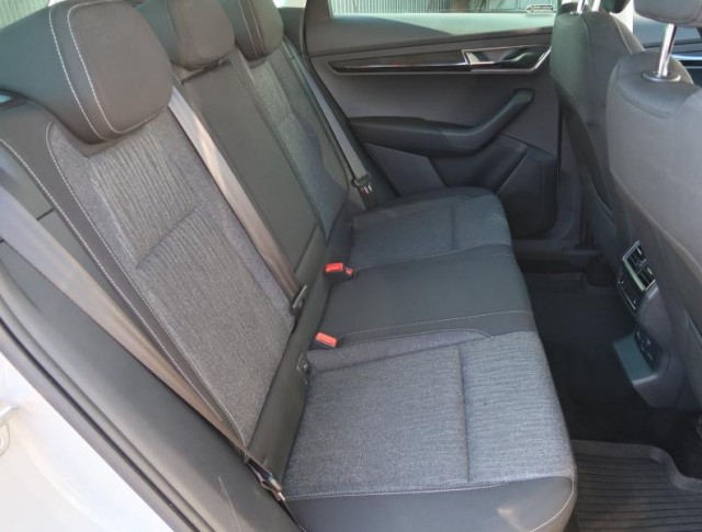 Škoda Karoq  1.5 TSI Style