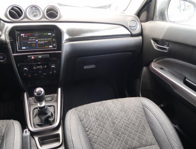 Suzuki Vitara  1.4 BoosterJet Elegance