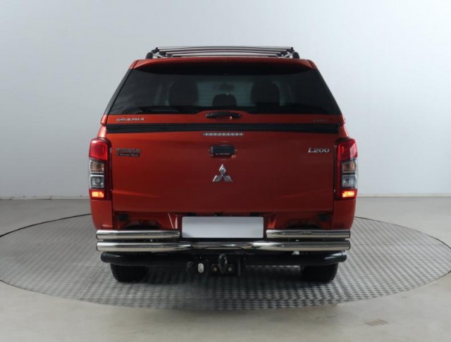 Mitsubishi L200  2.2 DI-D 
