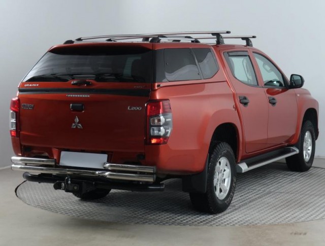Mitsubishi L200  2.2 DI-D 