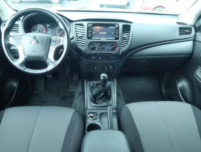 Mitsubishi L200  2.2 DI-D 