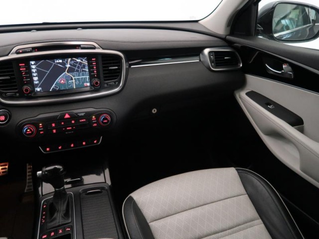 Kia Sorento  2.2 CRDi Exclusive