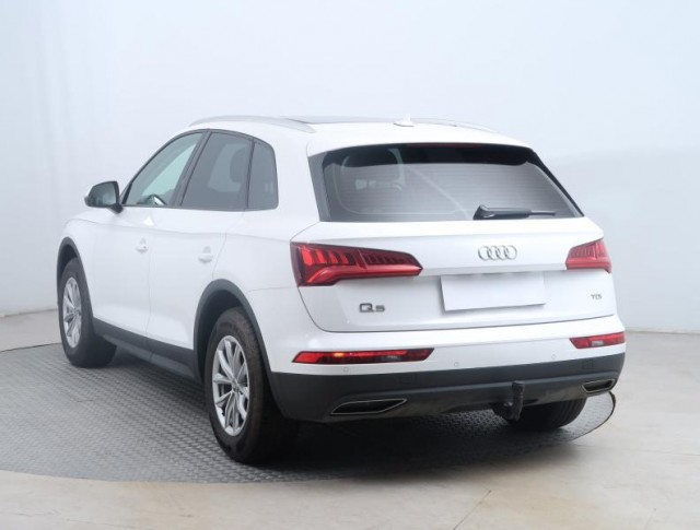 Audi Q5  2.0 TDI 