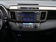 Toyota RAV 4  2.0 VVT-i 