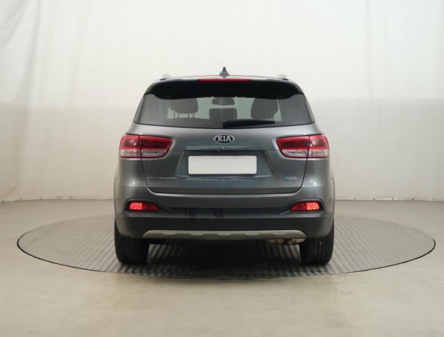 Kia Sorento  2.2 CRDi 