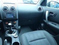 Nissan Qashqai  2.0 dCi 