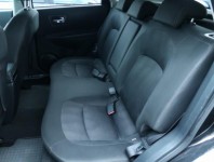 Nissan Qashqai  2.0 dCi 