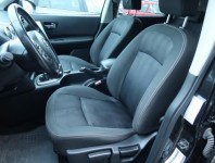 Nissan Qashqai  2.0 dCi 